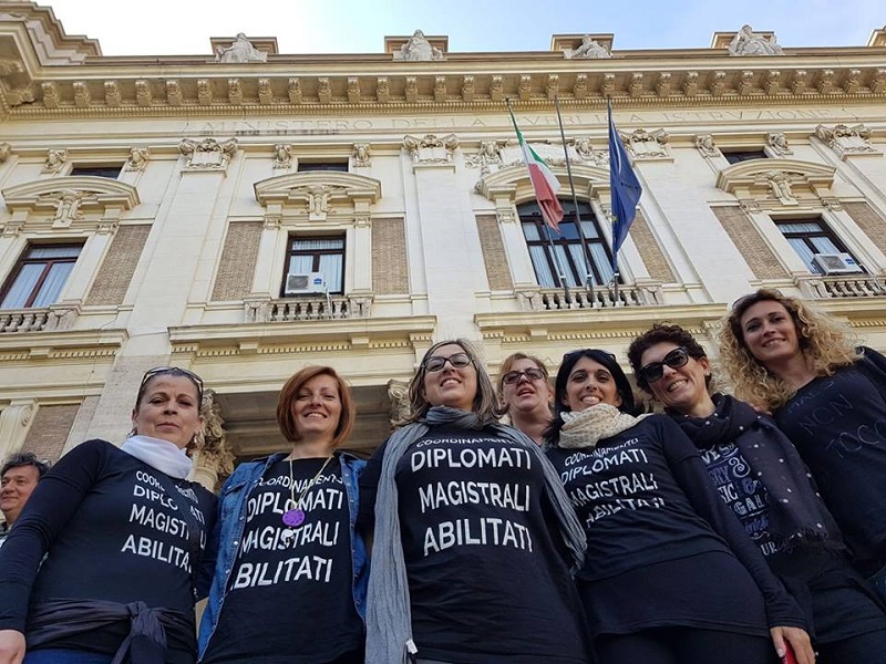 Il presidio delle Maestre davanti al Miur